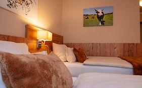 Hotel & Restaurant Zum Reussenstein